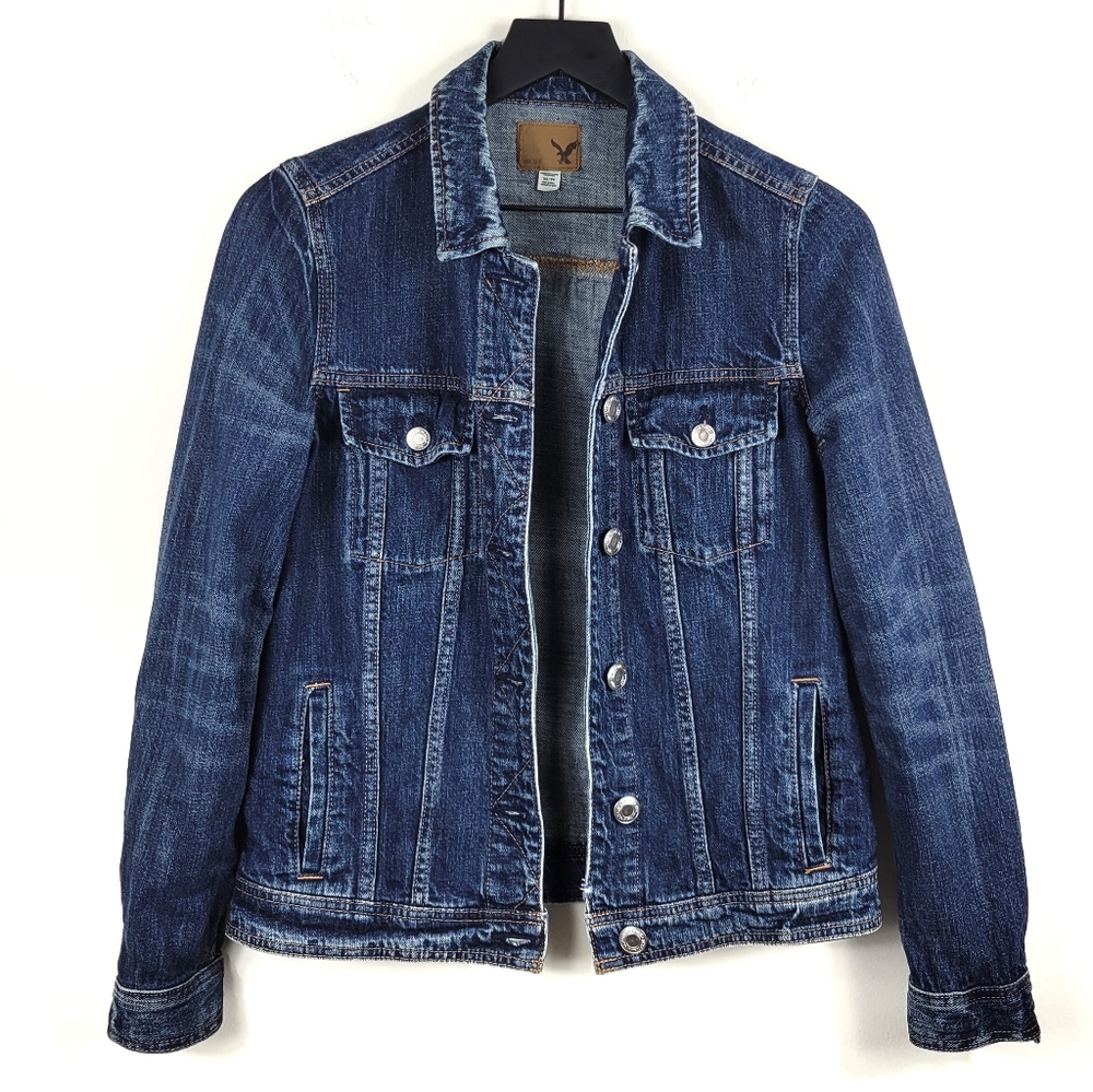 American Eagle Outfitters Classic Denim Jacket XS